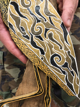 Load image into Gallery viewer, Heron on Driftwood