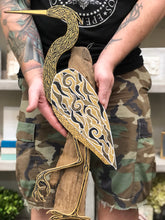 Load image into Gallery viewer, Heron on Driftwood