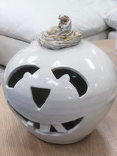 Load image into Gallery viewer, Jack O Lantern Pottery
