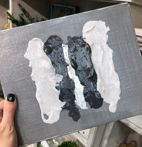 Dancing Palette in Charcoal