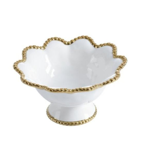 This flower-shaped footed bowl is a true statement piece that can be used as a centerpiece, fruit bowl, or snack bowl.