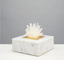 Load image into Gallery viewer, This elegant marble jewelry box is expertly hand-crafted, adding a touch of sophistication to any dressing table. Featuring a cluster of natural Brazilian clear quartz points, it serves as both a luxurious storage option and incorporates the healing and energizing qualities of quartz into your jewelry collection.
