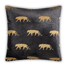 Load image into Gallery viewer, Rica Velvet Pillow
