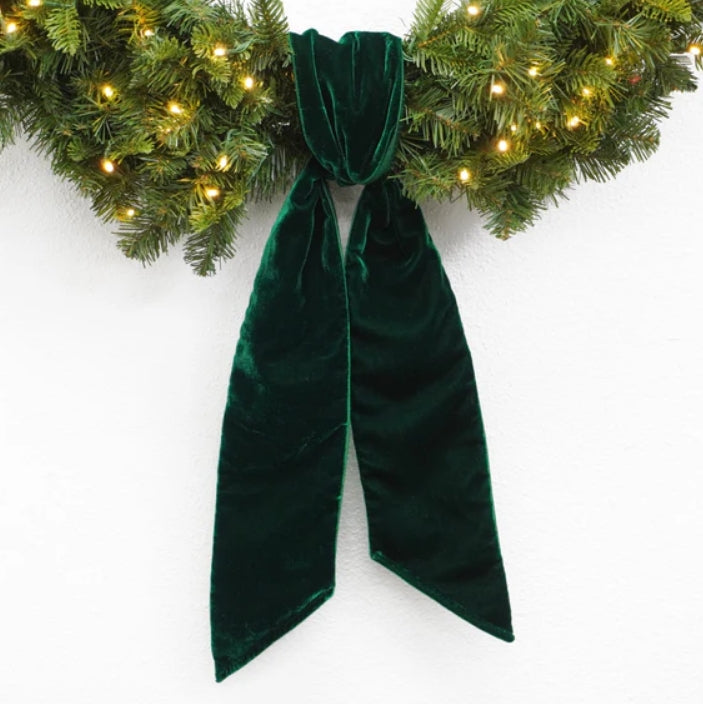 Emerald Velvet Wreath Sash