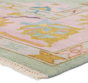 Everly Rug Swatch